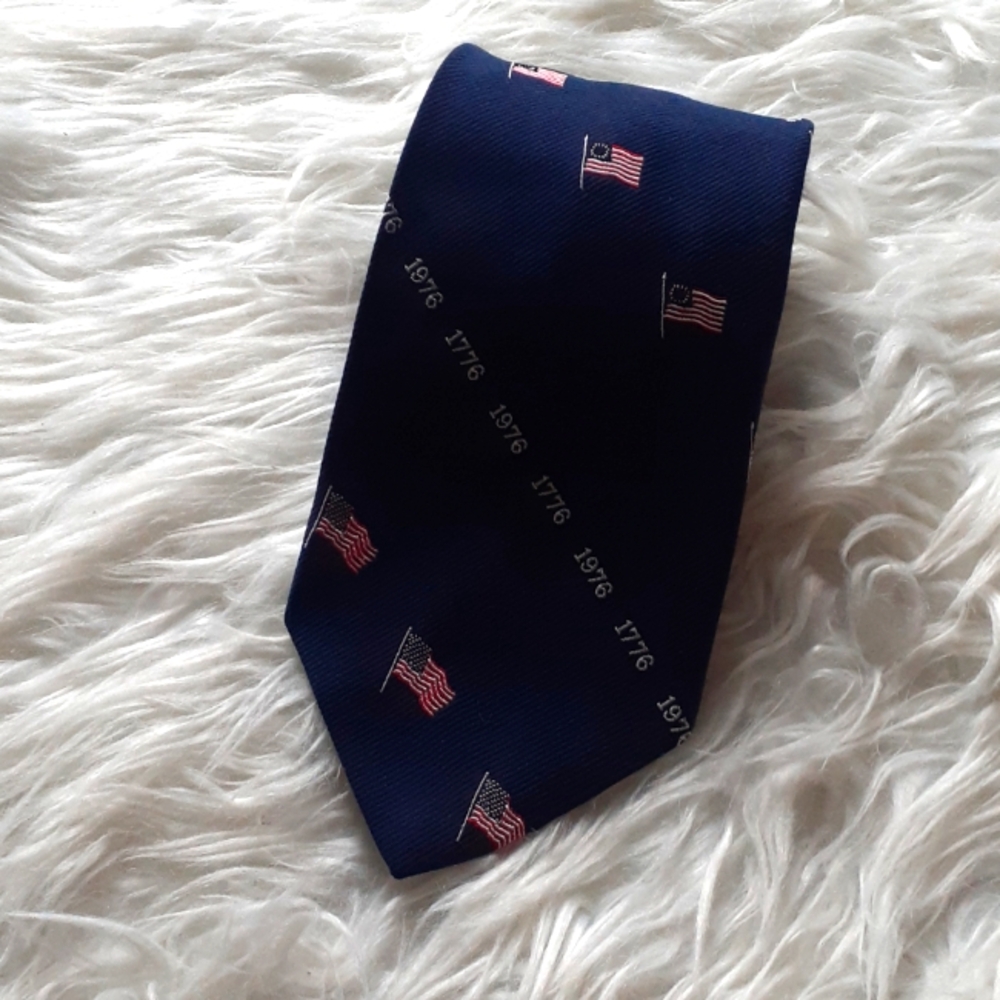 Vtg Bicentennial 1776 1976 Navy Blue American Flag Tie